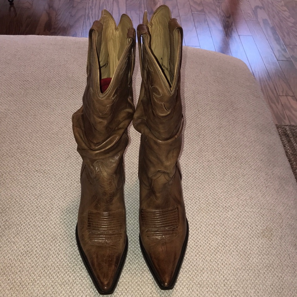 Charlie Horse Slouch Boots. Tan. Size 7.5